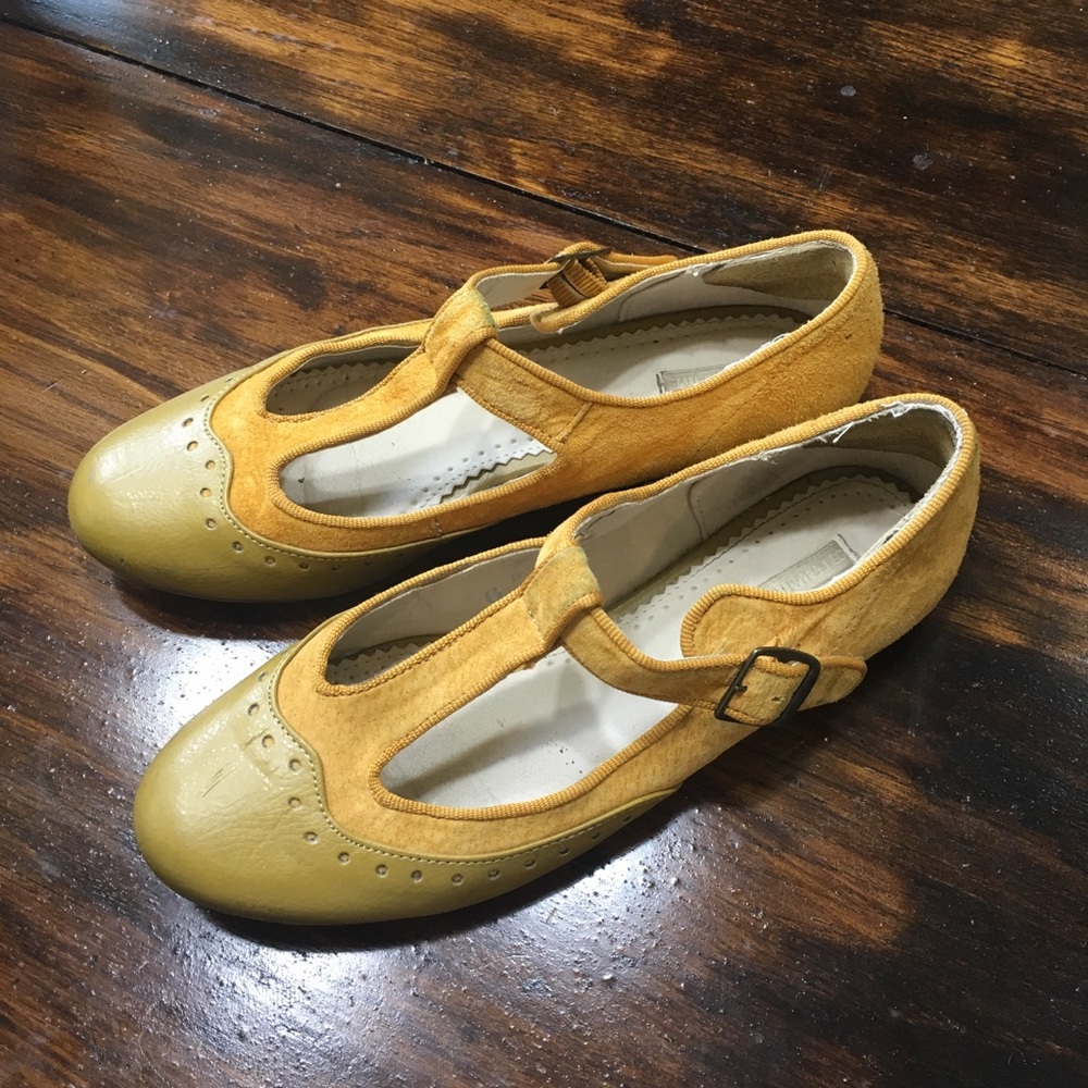 MUSTARD BABYDOLL FLATS
